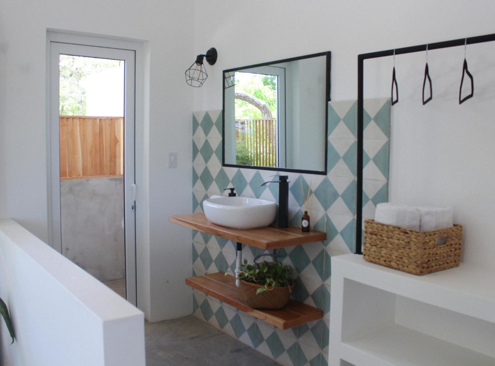 Waves & Wifi - Coworking & Coliving Space In Popoyo Salinas Exteriér fotografie